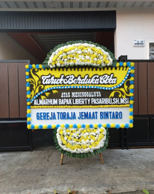 Papan Bunga Duka di Taganombak